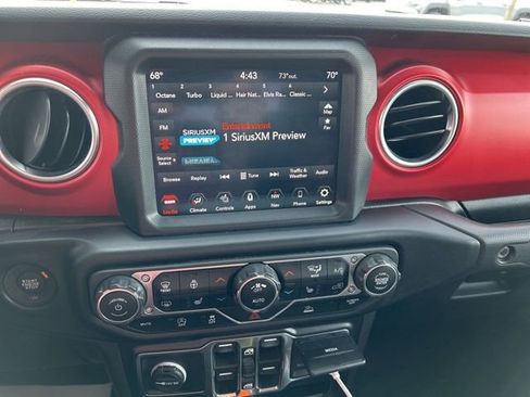 Used 2022 Jeep Gladiator Rubicon w/ LED Lighting Group image 3