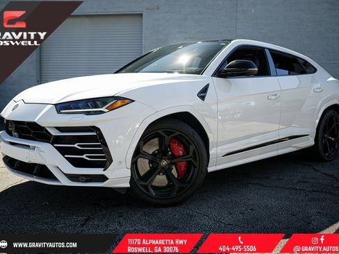Used 2021 Lamborghini Urus image 1