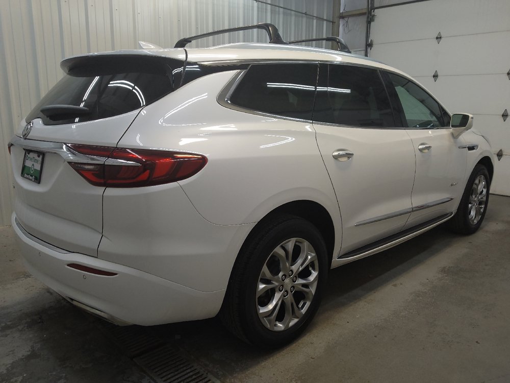 Used 2020 Buick Enclave Avenir w/ Avenir Technology Package FWD image 10