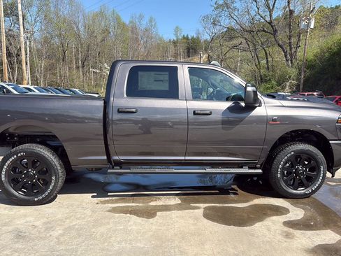 New 2026 RAM 2500 Tradesman image 4