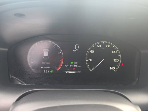 Used 2024 Honda HR-V Sport image 23