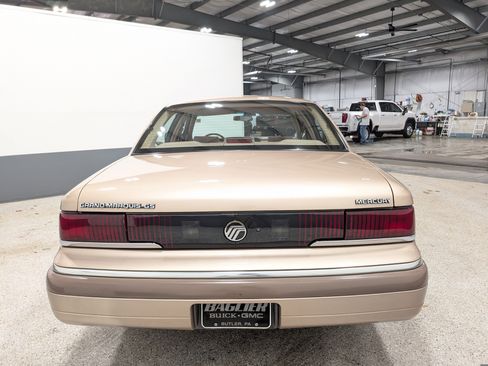 Used 1993 Mercury Grand Marquis GS RWD image 4