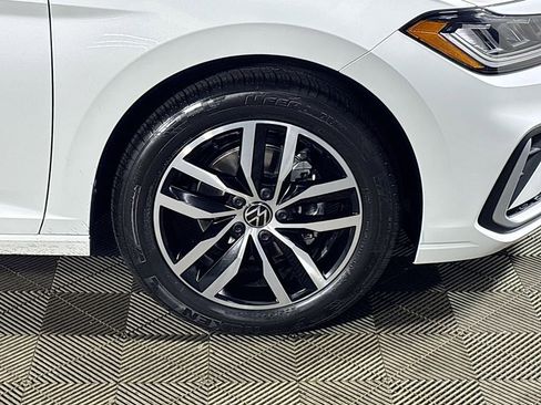 New 2026 Volkswagen Jetta SE image 23