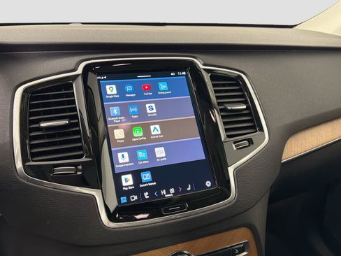 Certified 2023 Volvo XC90 B6 Plus image 15