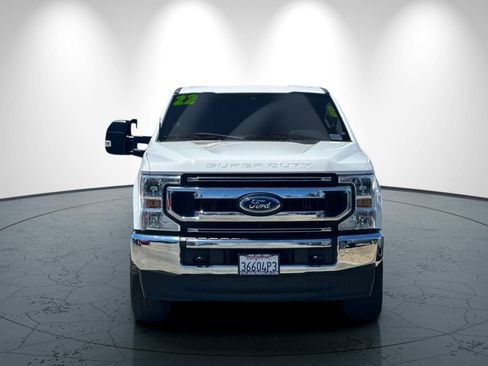 Used 2022 Ford F250 XLT AWD/4WD image 9