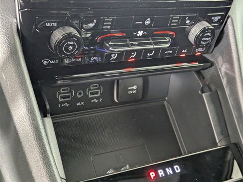 New 2025 Jeep Grand Cherokee Altitude image 23