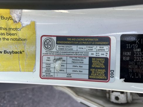 Used 2020 Kia Niro EX Premium image 24