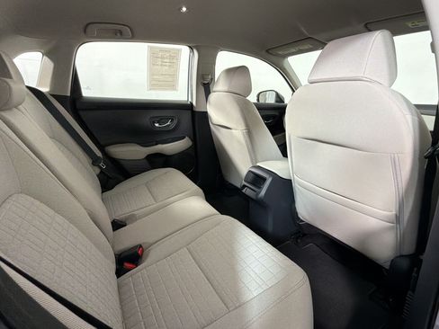 Used 2025 Honda HR-V LX image 28