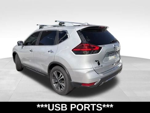 Used 2017 Nissan Rogue SL w/ SL Premium Package AWD/4WD image 3
