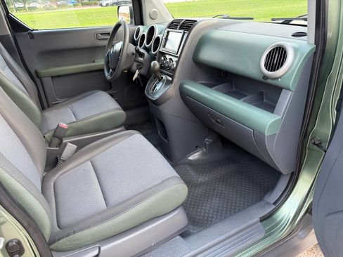 Used 2005 Honda Element LX image 15