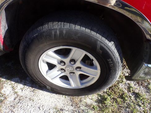 Used 2005 Dodge Ram 1500 Truck ST w/ Trailer Tow Group image 15