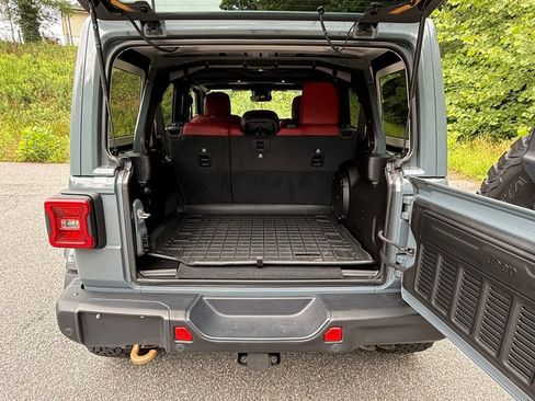 Used 2024 Jeep Wrangler Unlimited Rubicon 392 AWD/4WD image 17