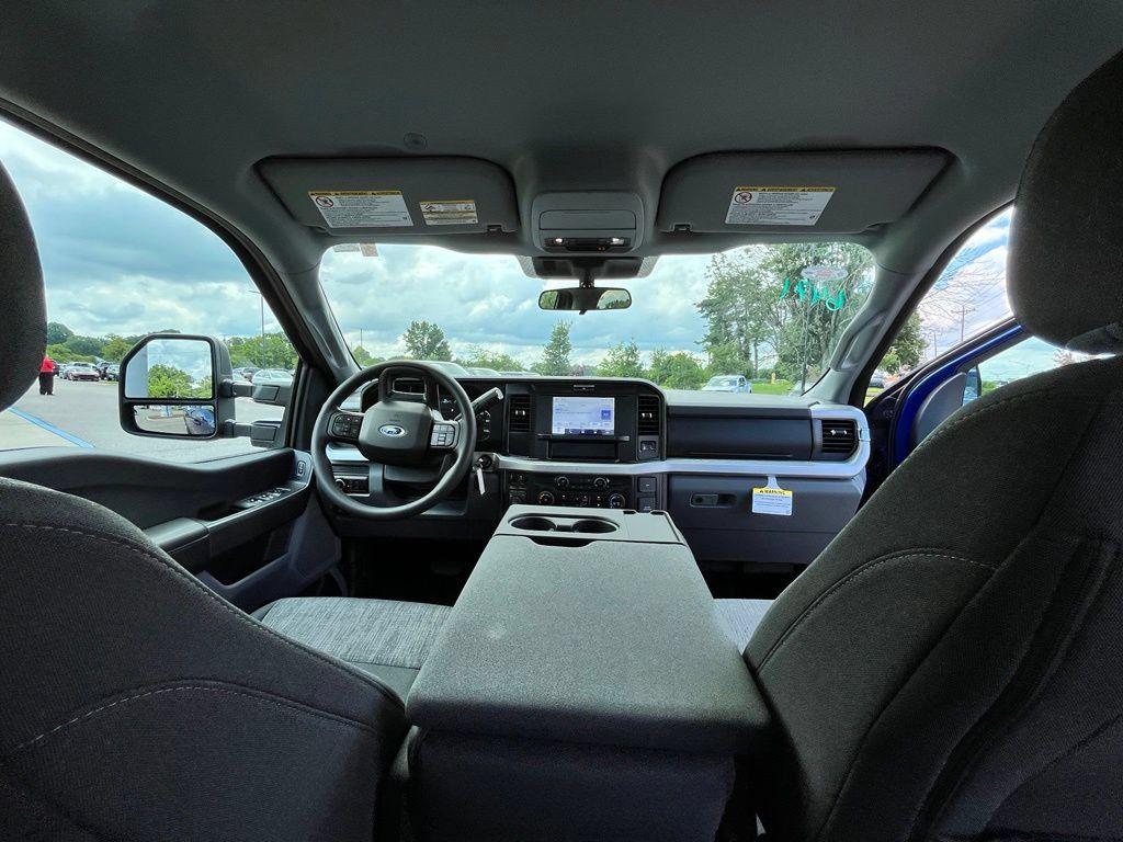 New 2026 Ford F250 XLT AWD/4WD image 9