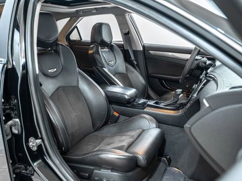 Used 2013 Cadillac CTS V RWD image 30