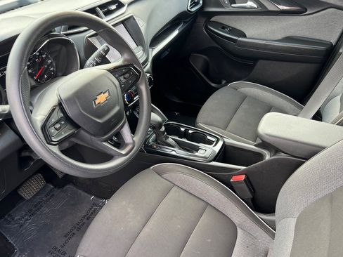 Used 2023 Chevrolet TrailBlazer LT image 7