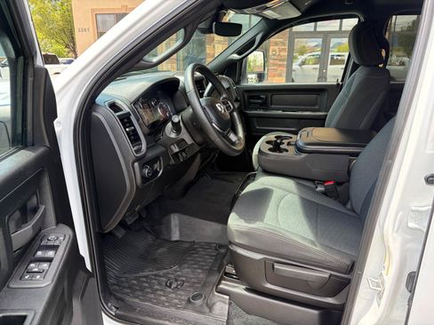 Used 2025 RAM 2500 Tradesman AWD/4WD image 4