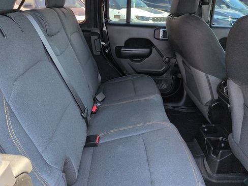 Used 2024 Jeep Wrangler Unlimited Sport AWD/4WD image 11