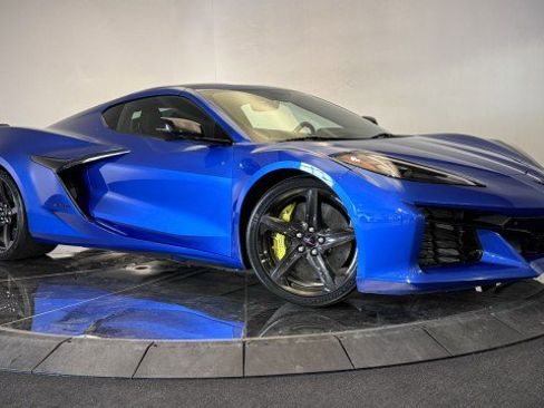 Used 2023 Chevrolet Corvette Z06 w/ Stealth Interior Trim Package image 17