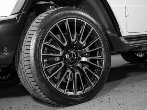 Certified 2025 Mercedes-Benz G 63 AMG AMG® G 63 SUV image 29