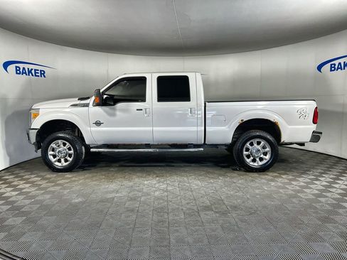 Used 2015 Ford F250 Lariat w/ Lariat Ultimate Package AWD/4WD image 6