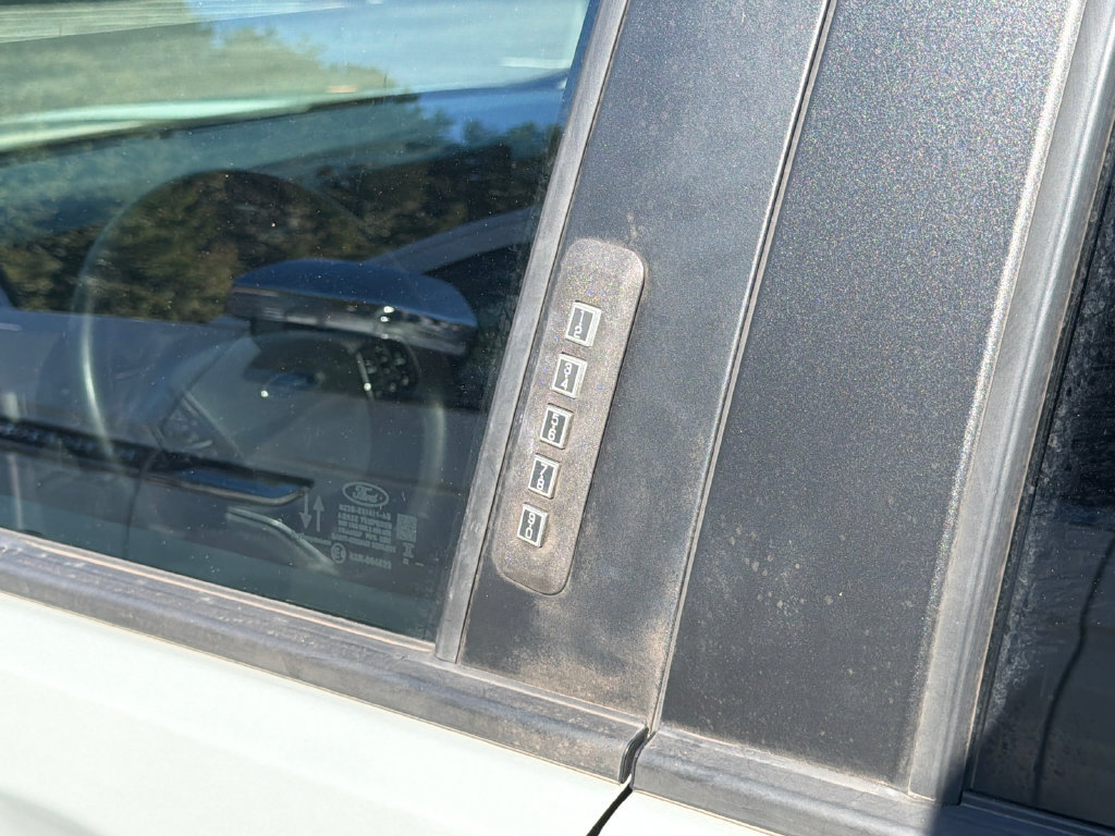 Used 2023 Ford Maverick XLT w/ XLT Luxury Package FWD image 14