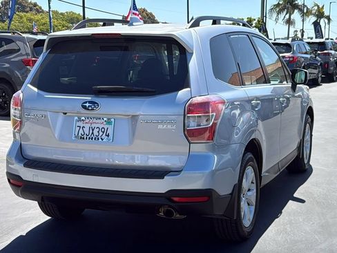 Used 2016 Subaru Forester 2.5i Limited AWD/4WD image 6