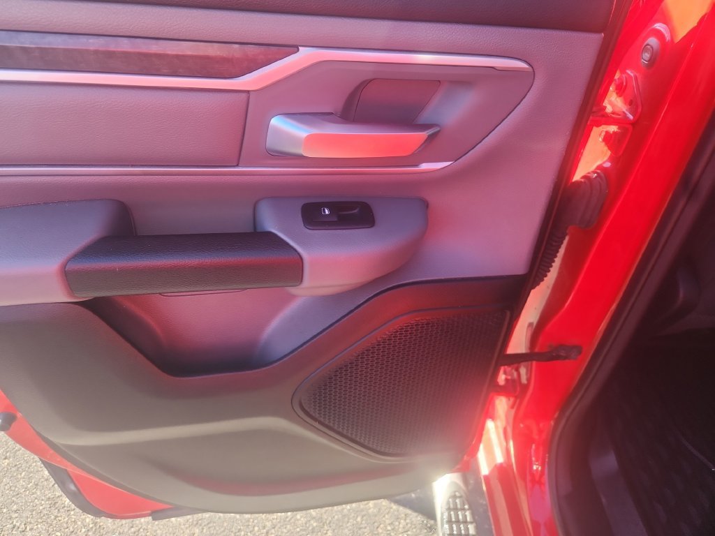 Used 2021 RAM 1500 Big Horn AWD/4WD image 18