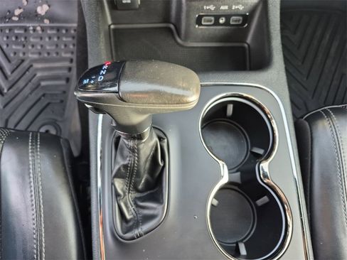 Used 2020 Dodge Durango R/T w/ Blacktop Package image 26