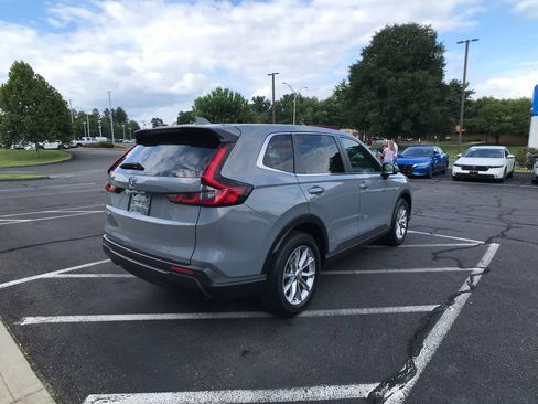 Used 2023 Honda CR-V EX-L image 14