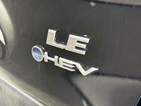 Certified 2025 Toyota RAV4 LE AWD/4WD image 14