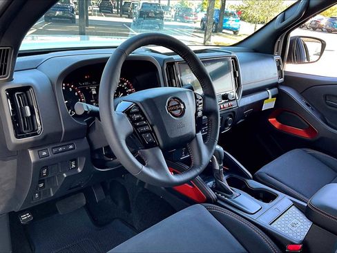 New 2026 Nissan Frontier Pro-X image 8