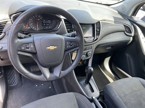Used 2019 Chevrolet Trax LS w/ Tint and Cruise Package image 9