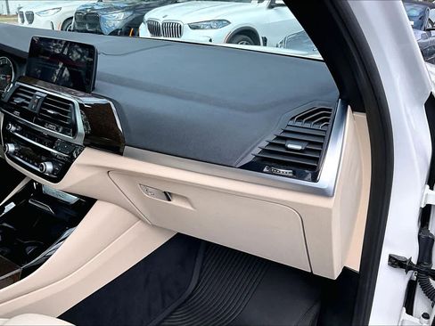 Used 2019 BMW X3 xDrive30i w/ Premium Package image 19