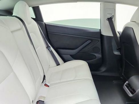 Used 2022 Tesla Model 3 Performance AWD/4WD image 24