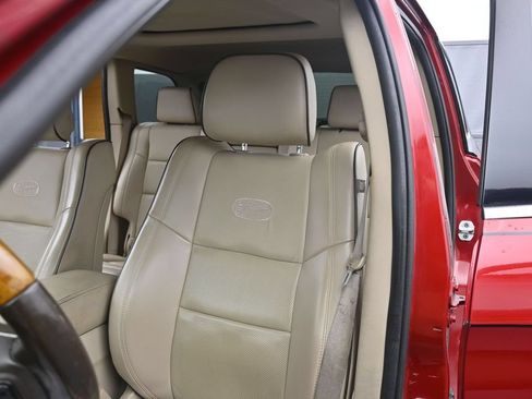 Used 2011 Jeep Grand Cherokee Overland AWD/4WD image 20