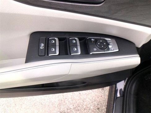 New 2025 Kia Sorento X-Line EX image 13