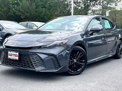 Used 2025 Toyota Camry SE