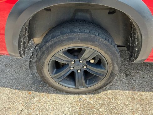Used 2024 RAM 1500 Warlock AWD/4WD image 6