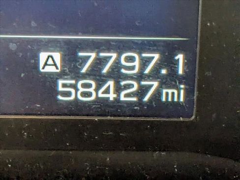 Used 2022 Subaru Ascent Onyx Edition image 15