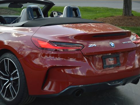 Used 2022 BMW Z4 sDrive30i w/ Premium Package image 3