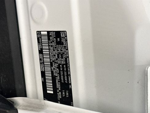 Used 2025 Toyota RAV4 XLE image 12