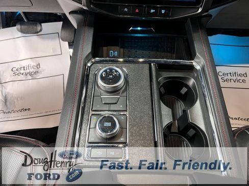 Used 2023 Ford Expedition Limited image 49