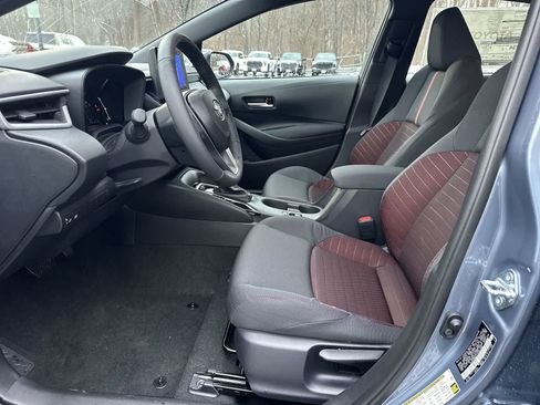 Used 2026 Toyota Corolla SE FWD image 14