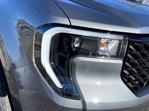 New 2026 Ford Maverick Lariat w/ Black Appearance Package image 34