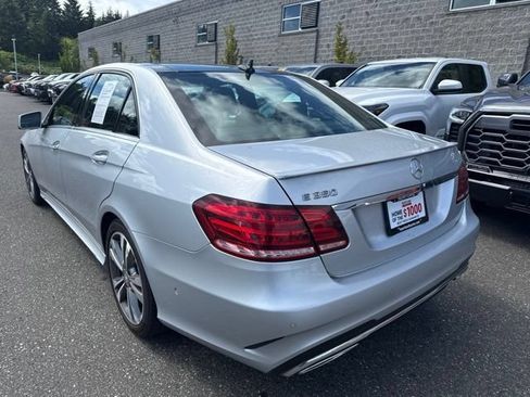 Used 2015 Mercedes-Benz E 350 4MATIC Sedan image 5