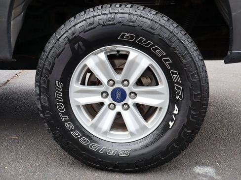 Used 2015 Ford F150 XL w/ Equipment Group 101A Mid AWD/4WD image 42