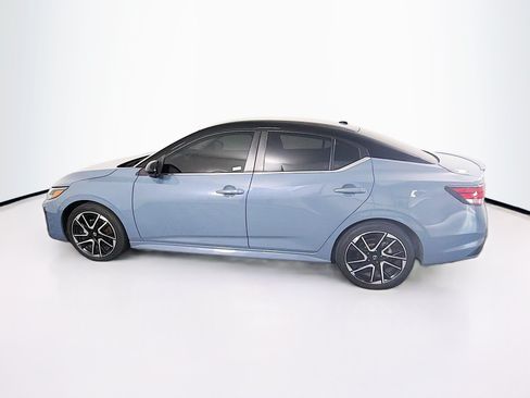 Used 2024 Nissan Sentra SR FWD image 4