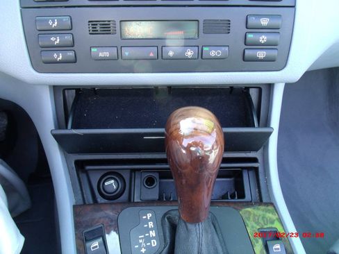 Used 2002 BMW 330Ci Convertible image 22