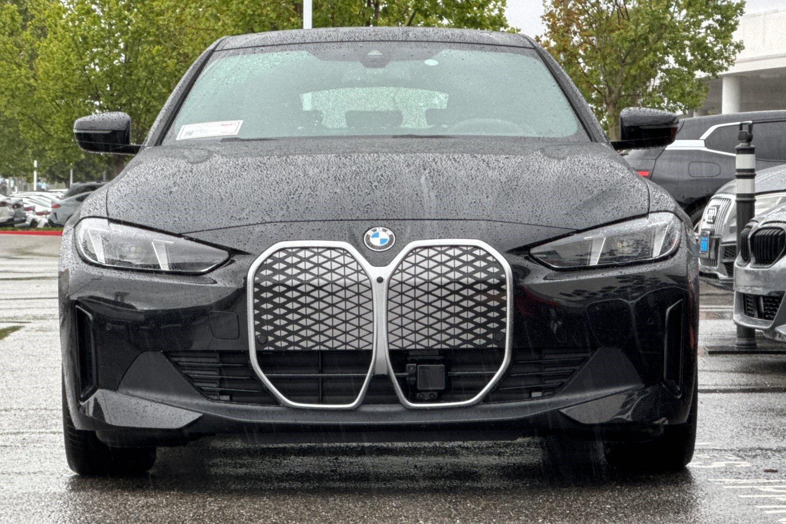 Used 2026 BMW i4 xDrive40i w/ Premium Package AWD/4WD image 6