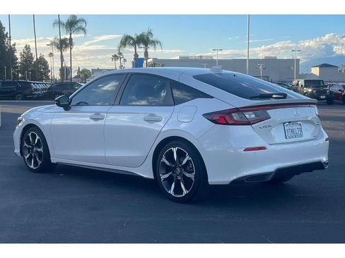 Certified 2025 Honda Civic Sport Touring image 3